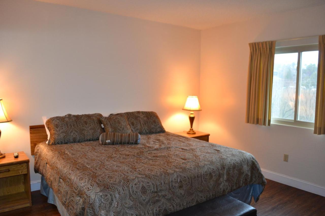 River Place Condos #508 2Bd ピジョンフォージ エクステリア 写真